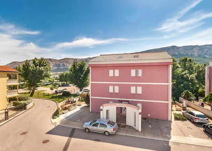 Апартаменты With Parking Space Baska, Krk - 19420 Башка