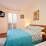 Apartament With Parking Space Baska, Krk - 19420