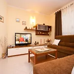 With Parking Space Baska, Krk - 19420 Apartament *