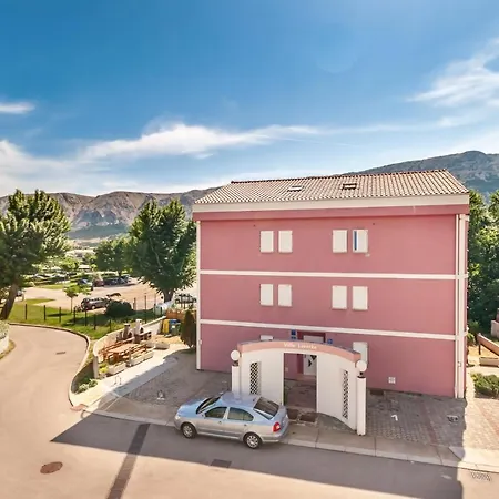 公寓 With Parking Space Baska, Krk - 19420 巴斯卡