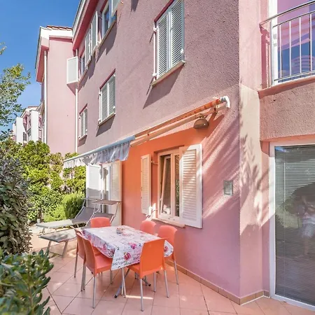 With Parking Space Baska, Krk - 19420 * 巴斯卡